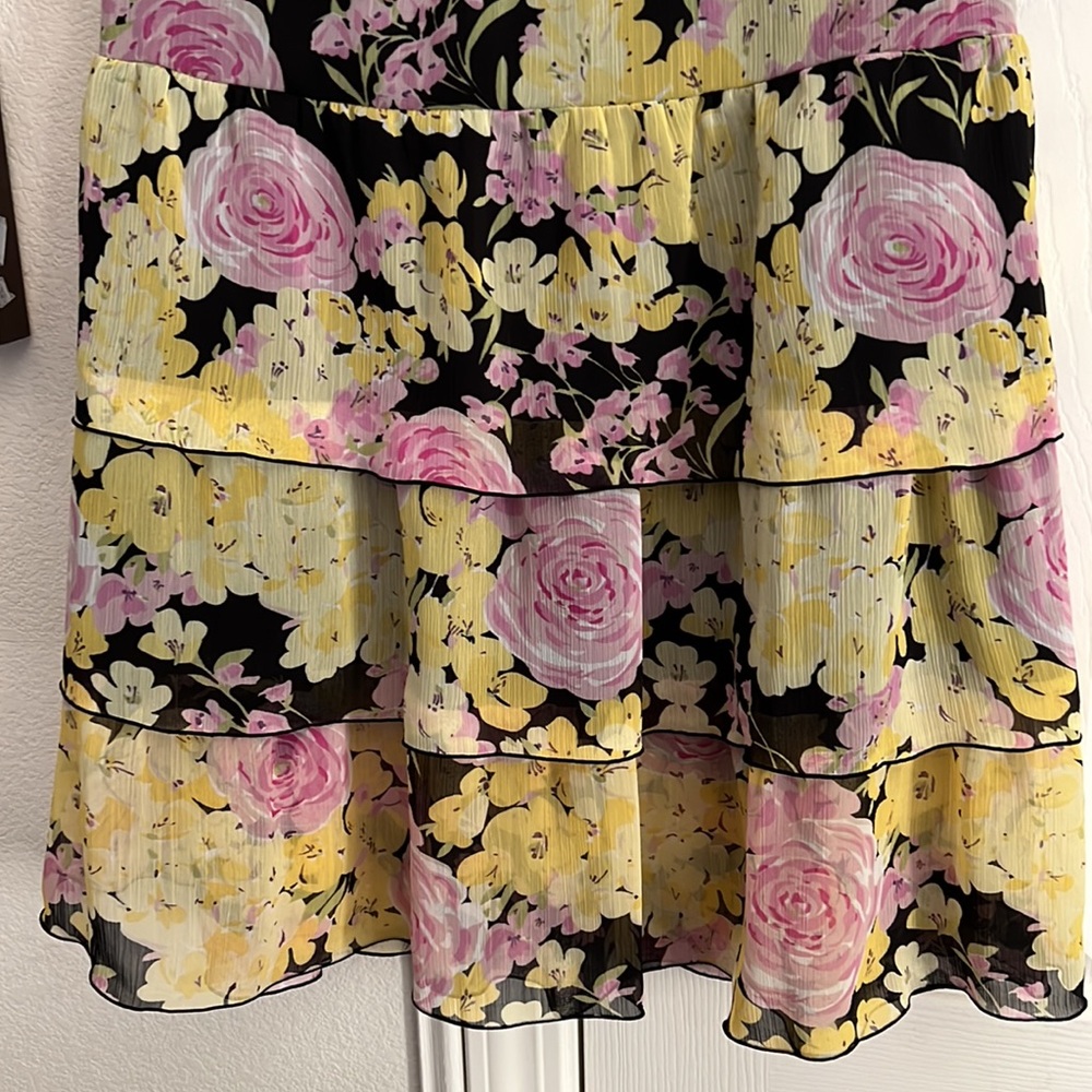 Notations Skirt. - Picture 3 of 7